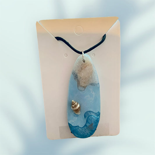 Island life pendant